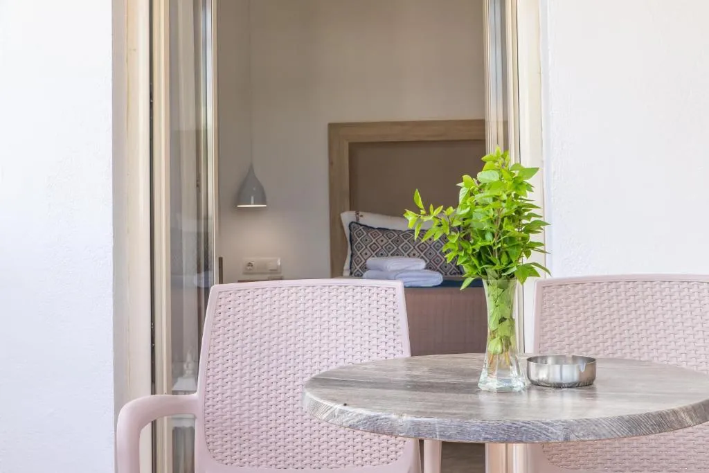 APARTMENT basement Room, Argiri Apartments & Suites, Crete