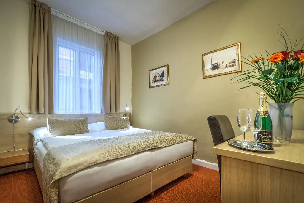 DOUBLE ECONOMY Room, Taurus, Prague