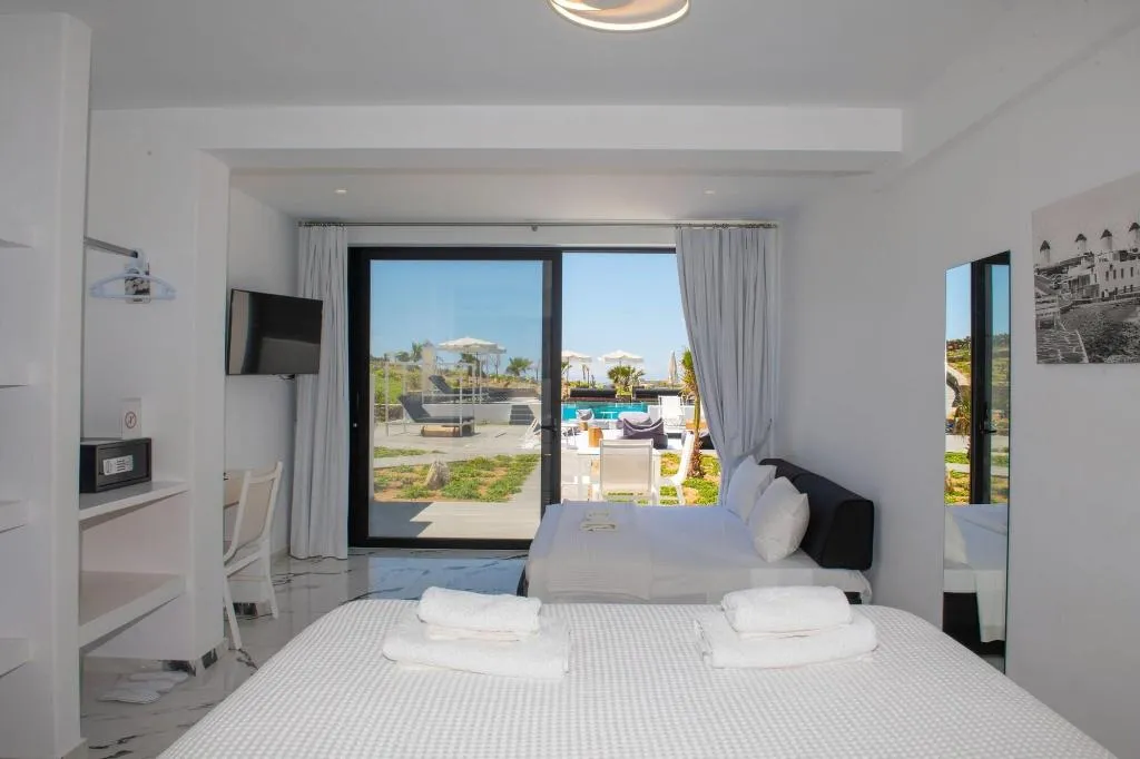 Room, Bianco A Nero, Mykonos