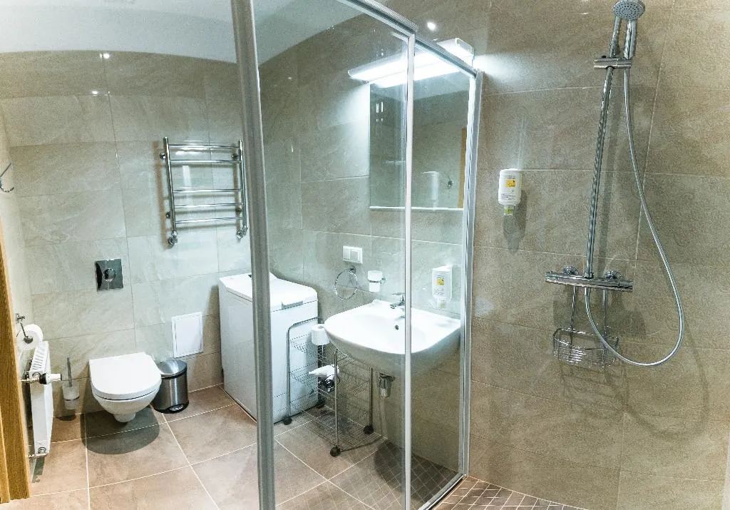 APARTMENT SUPERIOR WITH BALCONY Room, Riga Lux Apartments - Ernesta, Riga