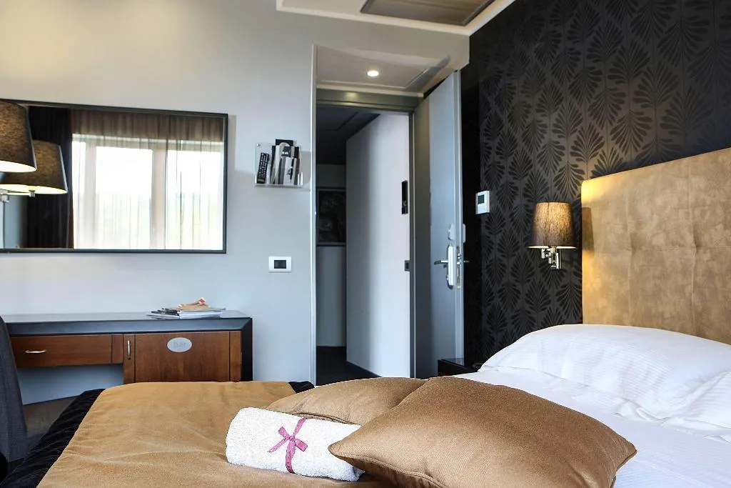 Room, Best Western JFK Hotel, Naples
