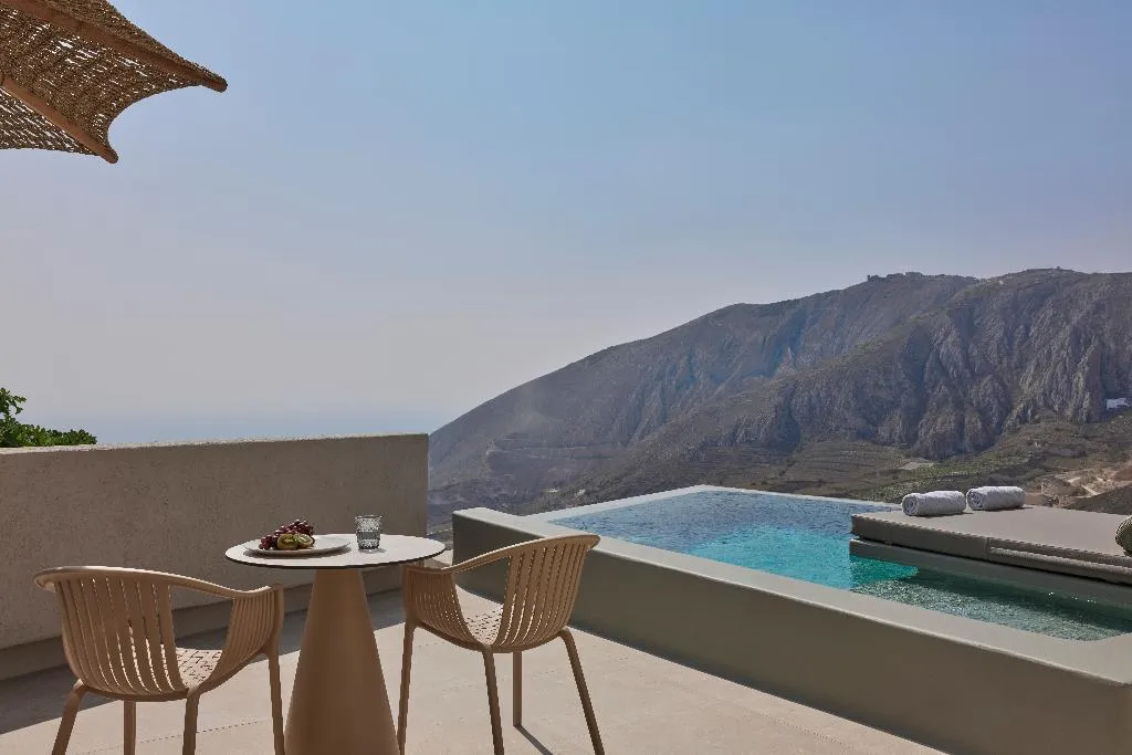 SUITE EXECUTIVE SEA VIEW Room, Aeon Suites by Mr and Mrs White, Santorini