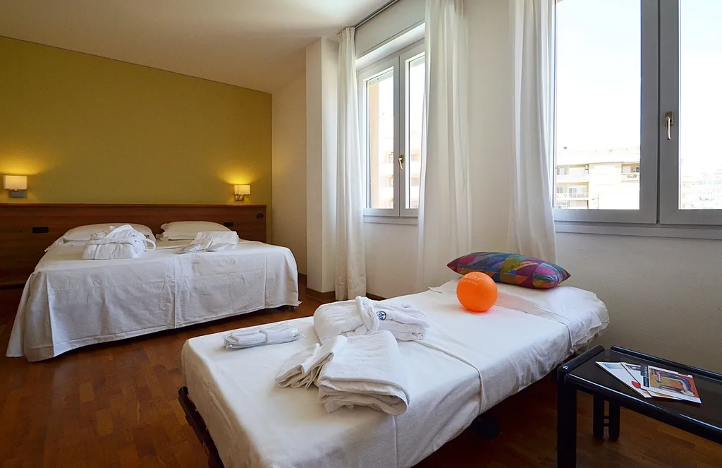 QUADRUPLE STANDARD Room, Mistral 2 Hotel, Cagliari