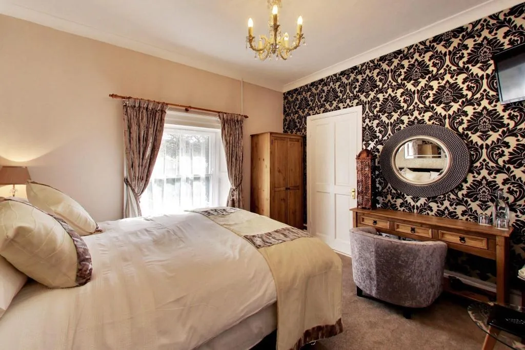 Room, Robin Hill House, Cork