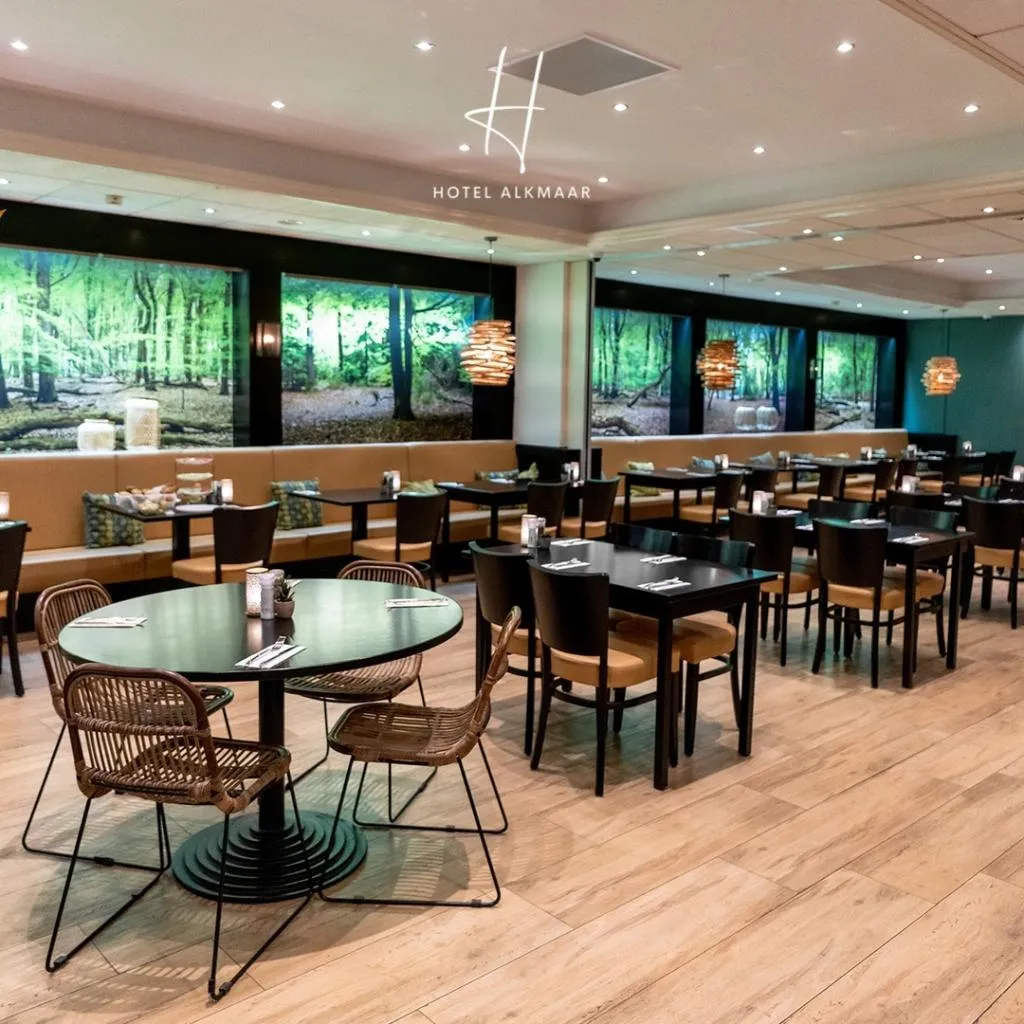 Restaurant, HOTEL ALKMAAR Bar & Restaurant Meeting & Events, Amsterdam