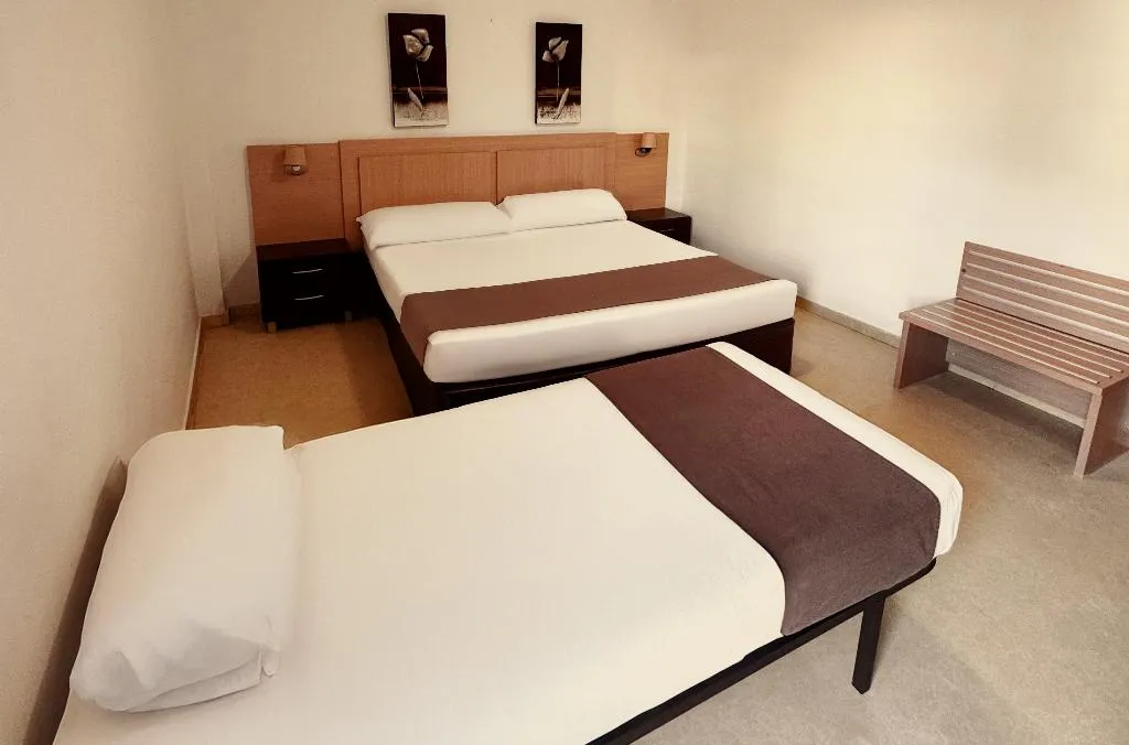 TRIPLE ONE BEDROOM ONE BATHROOM Room, Primavera, Costa Blanca