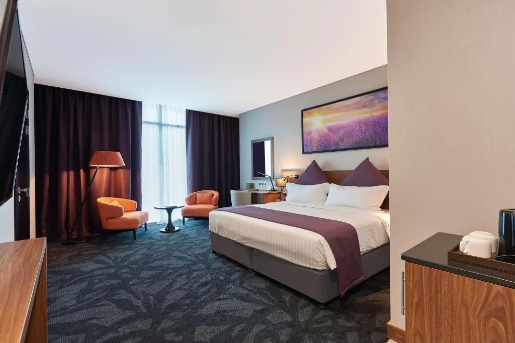SINGLE DELUXE Room, Park Regis Business Bay Dubai Hotel, Dubai