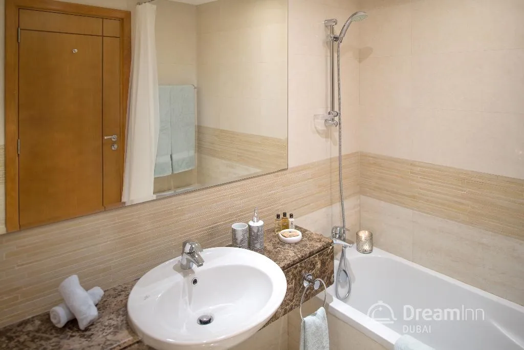 APARTMENT TWO BEDROOMS Room, Dream Inn - Trident Grand Marina 2BR Apartment, Dubai