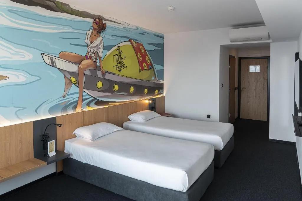 Room, Campus 90, Varna