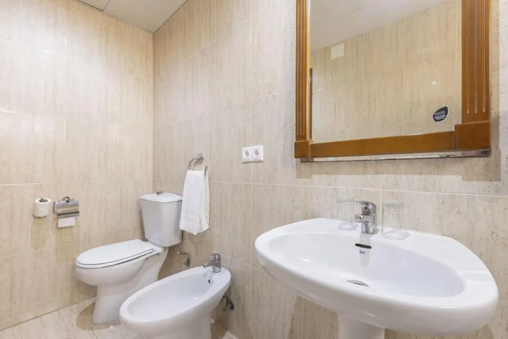 Double or Twin STANDARD Room, Moon Dreams Fuengirola, Costa Del Sol