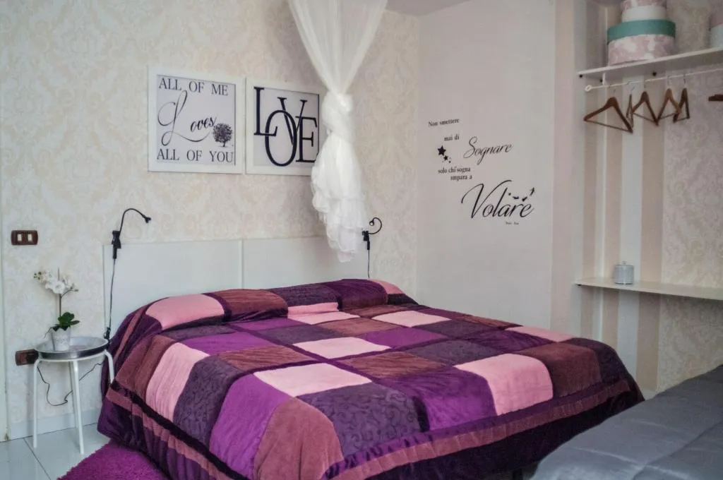 Room, B&B Cuore di Napoli, Naples