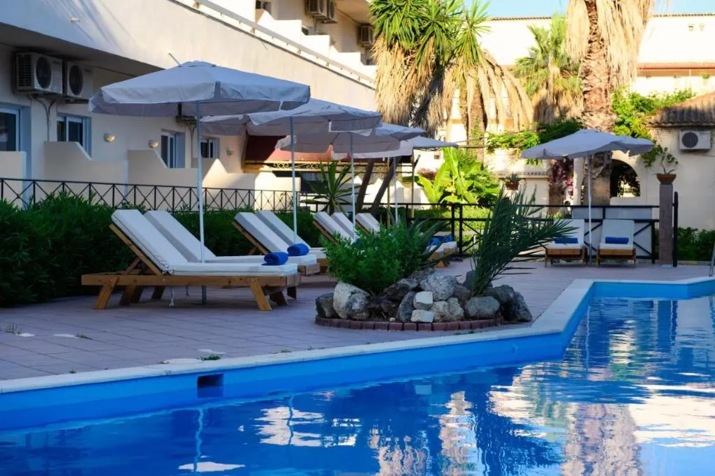 SINGLE POOL VIEW Room, Ipsos Di Mare Hotel, Corfu