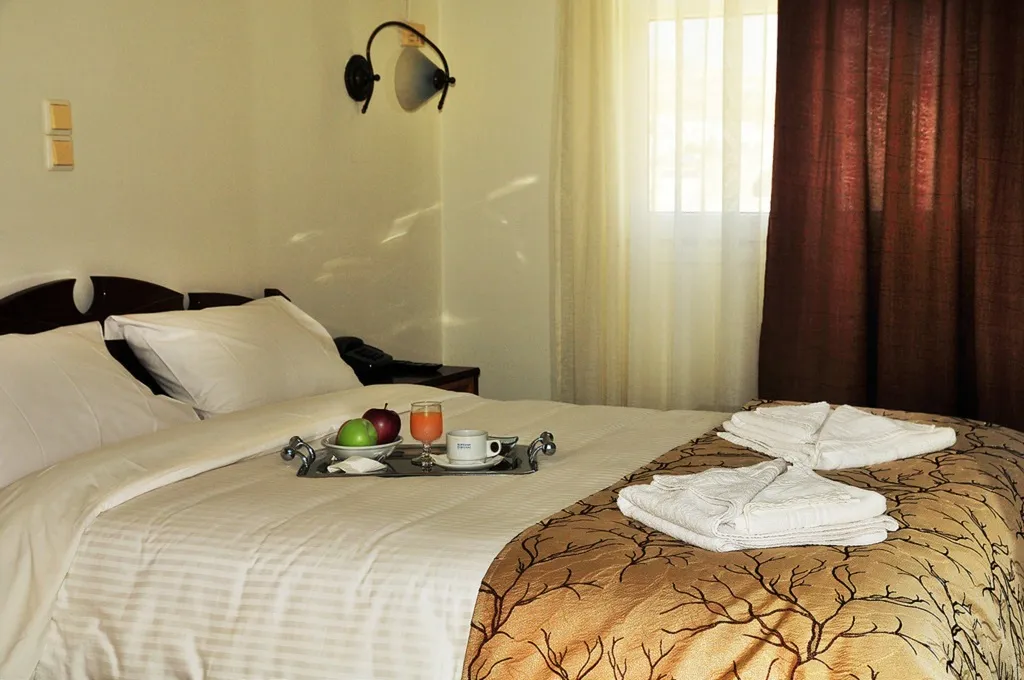 Room, Portiani Hotel, Santorini