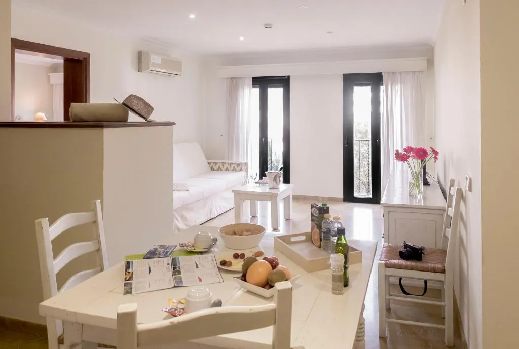 SUITE WITH TERRACE Room, Galeon Suites, Majorca