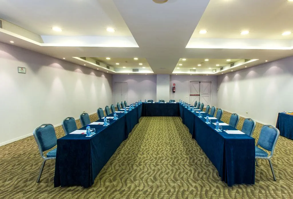 Conferences, Leonardo Hotel Barcelona Gran Via, Barcelona