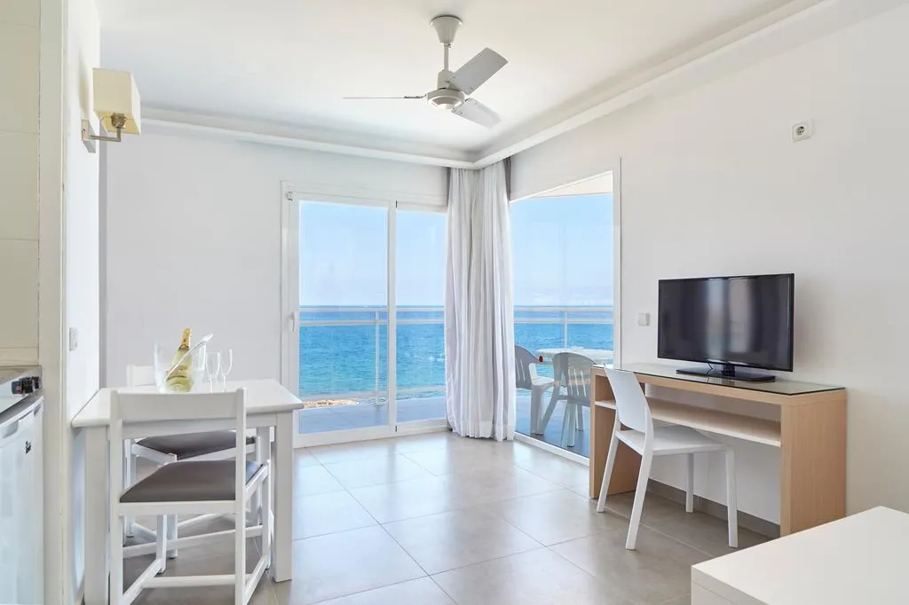 APARTMENT SEA VIEW Room, Aparthotel Nereida, Ibiza