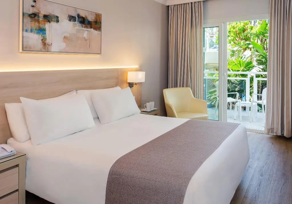 Room STANDARD Room, Hotel Las Arenas Affiliated by Meliá, Costa Del Sol