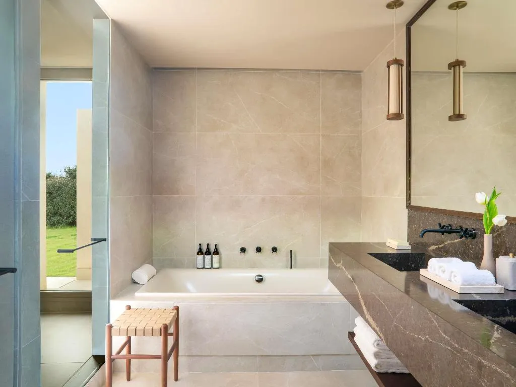 SUITE SEA VIEW TWO BEDROOMS Room, Fairmont La Hacienda Costa Del Sol, Costa Del Sol