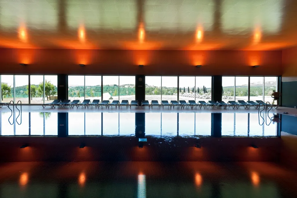 Pool, Casino Chaves, Porto