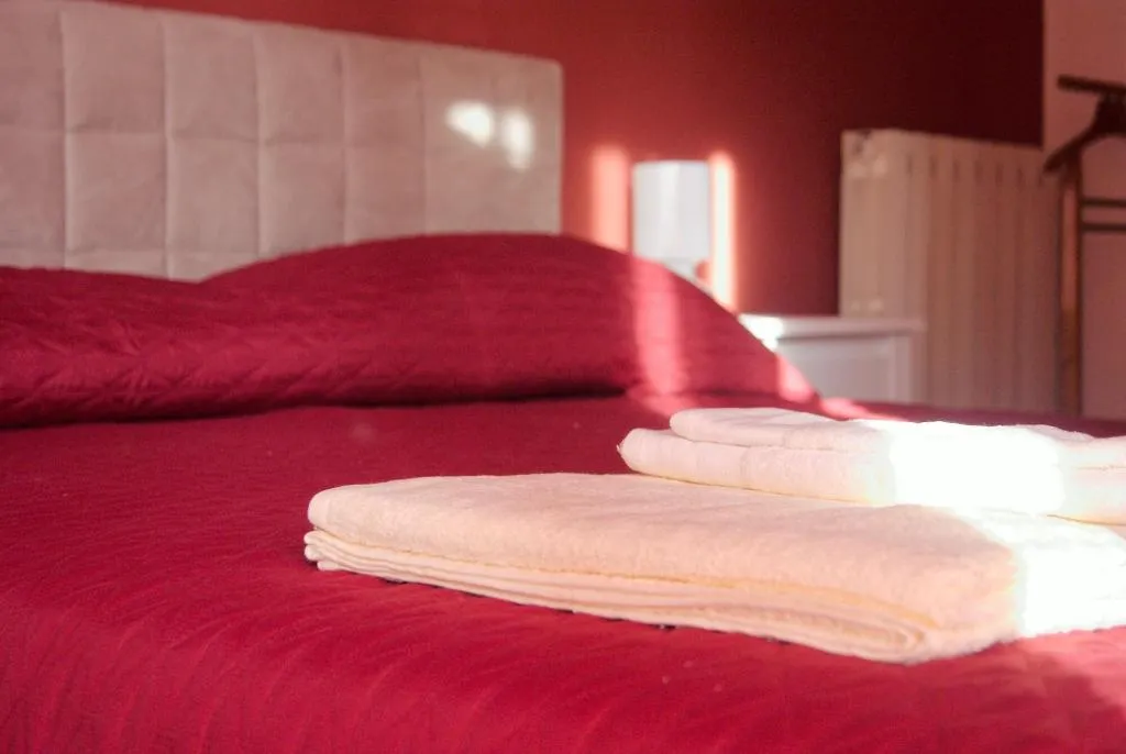 Room, B&B Bibliotechina, Naples