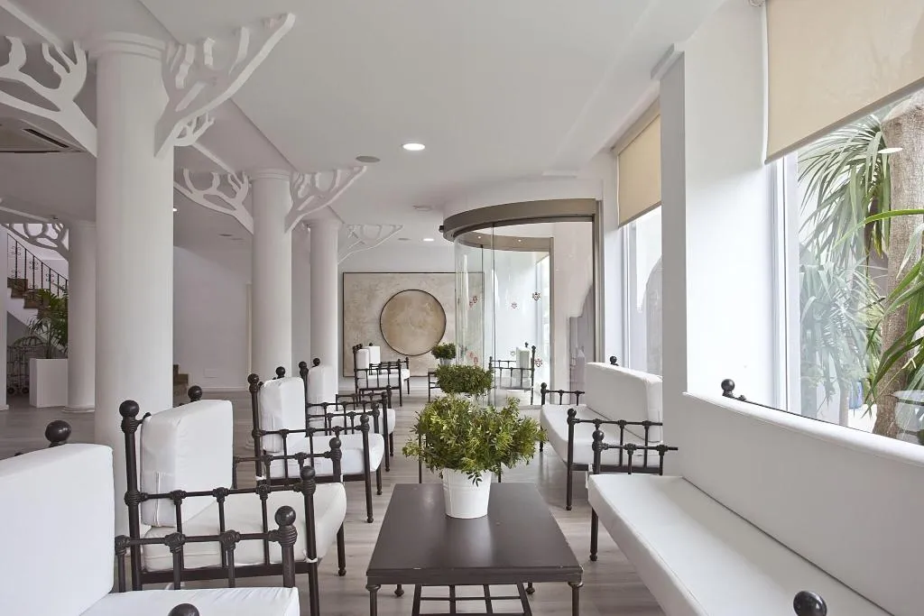 Lobby, HYB Eurocalas, Majorca