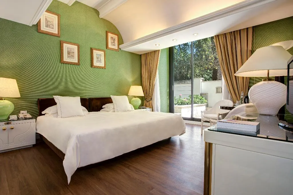 Double or Twin PRESTIGE Room, Hotel Lord Byron Small Luxury Hotels of the World, Rome