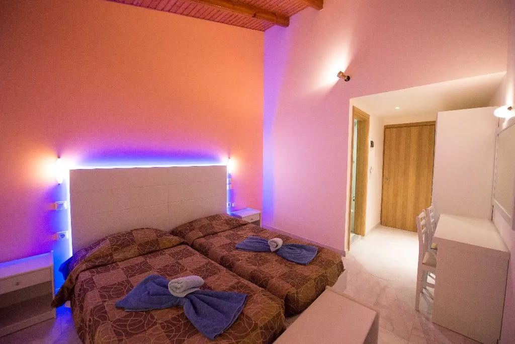 Double or Twin CAPACITY 3 Room, Silver Beach Hotel and Annexe Apartments, Corfu