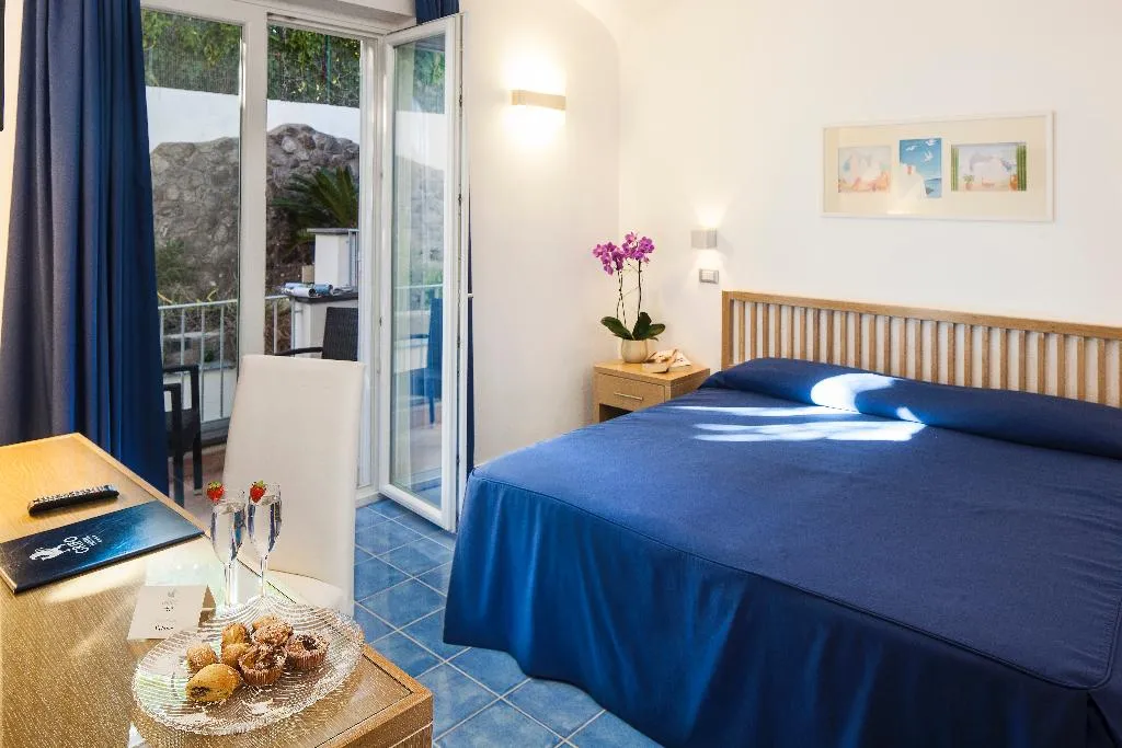 Double or Twin CLASSIC Room, Grifo Hotel Charme&SPA, Naples