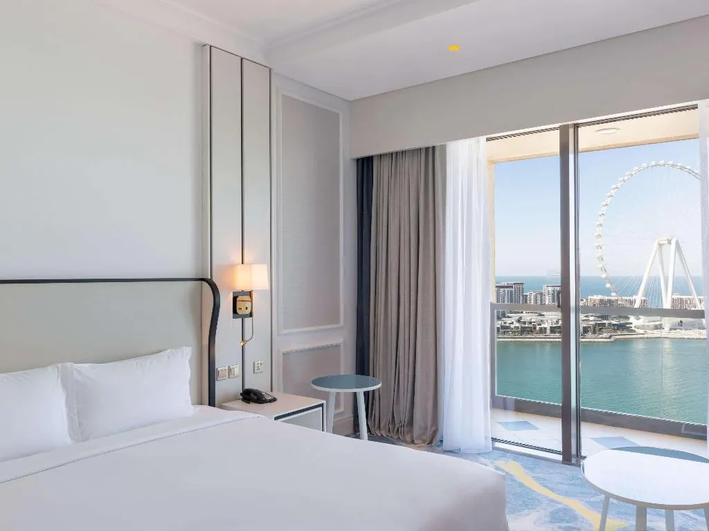 DOUBLE LUXURY SEA VIEW Room, Sofitel Dubai Jumeirah Beach, Dubai