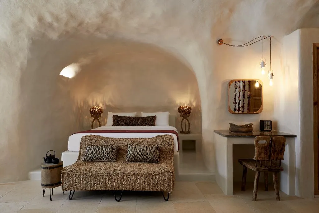 SUITE WITH PRIVATE POOL Room, White Pearl Cavalieri, Santorini