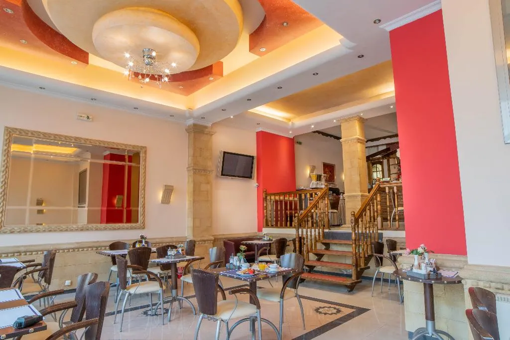 Restaurant, Argo, Athens