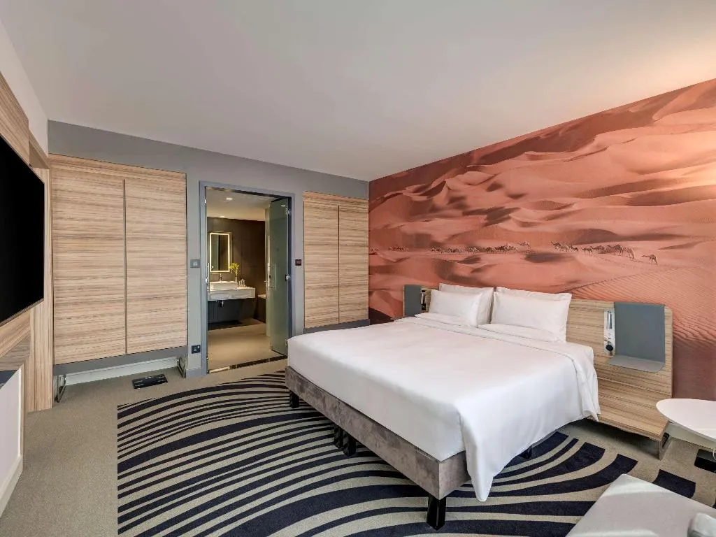 SUITE EXECUTIVE Room, Novotel Sharjah Expo Centre, Dubai
