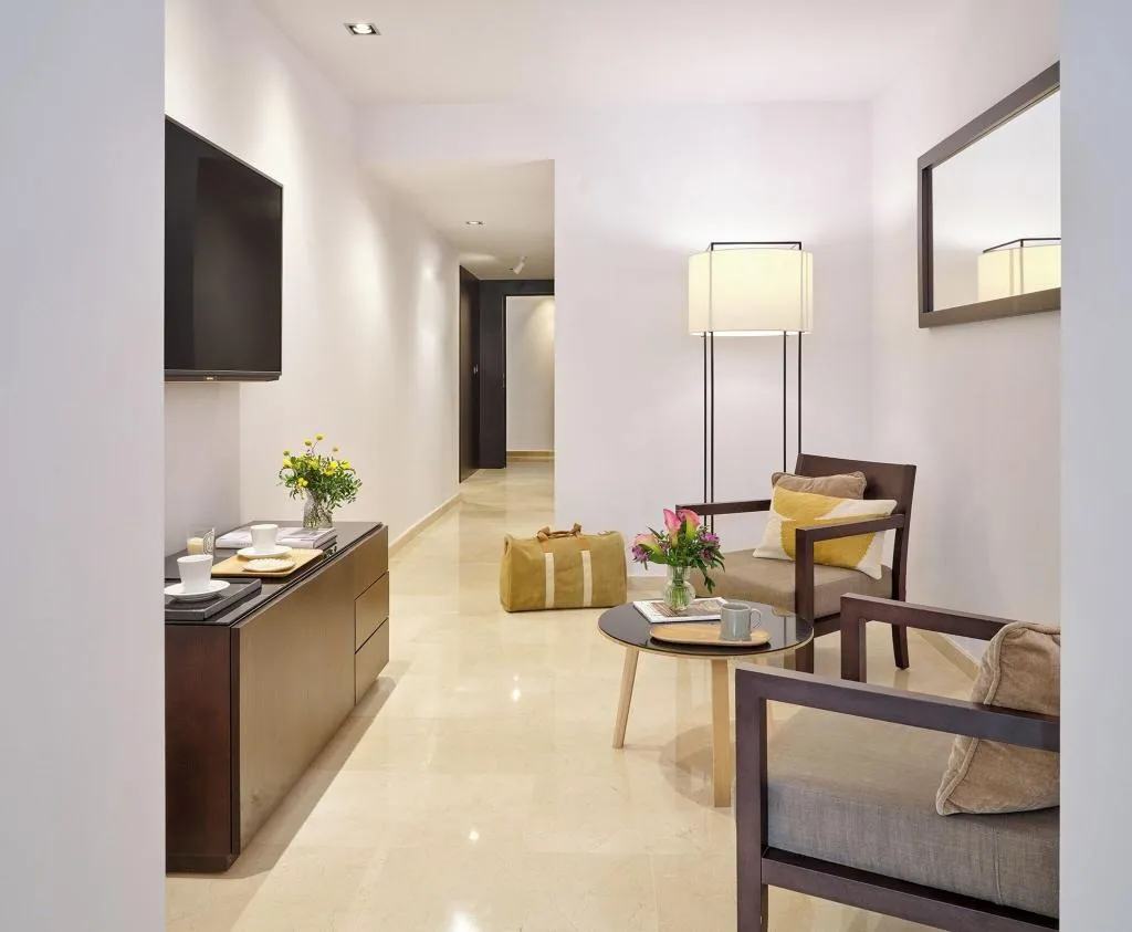 JUNIOR SUITE QUEEN SIZE BED Room, Rey Alfonso X, Seville