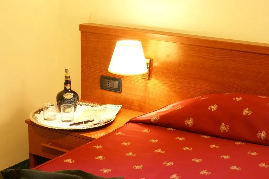 General view, Hotel Versailles, Rome