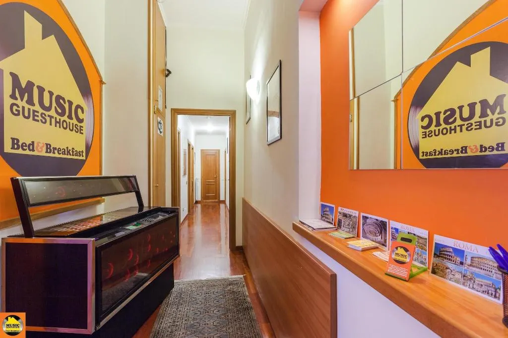 Lobby, Music Guesthouse Bed And Breakfast, Naples