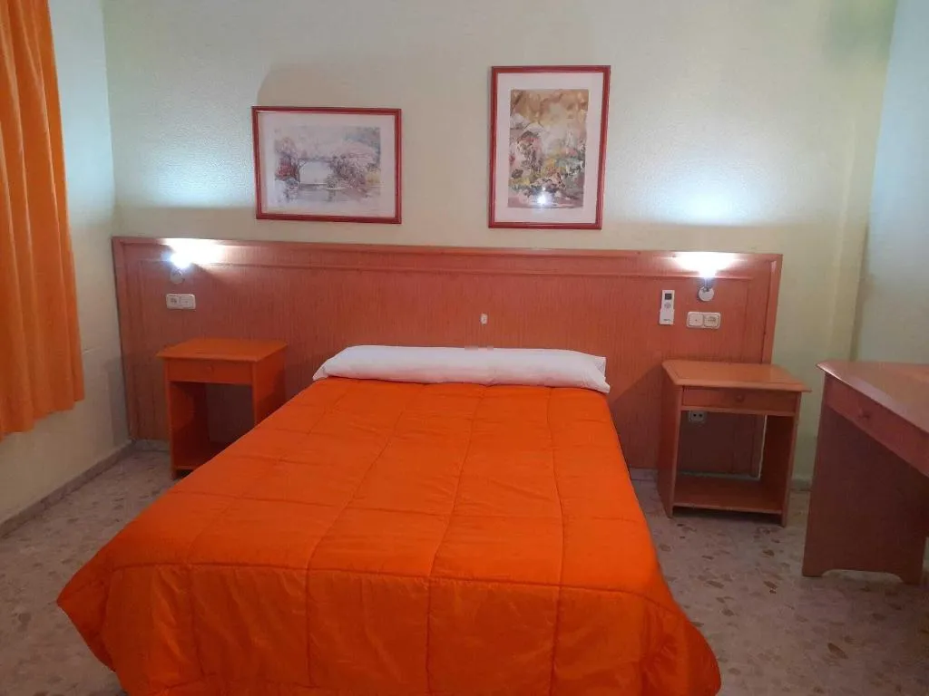 Room, Hostal Carlos Iii, Costa Almeria