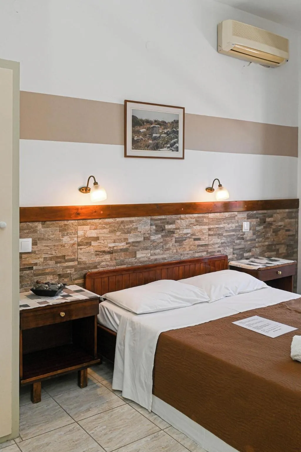 Room, Narkissos Hotel, Santorini