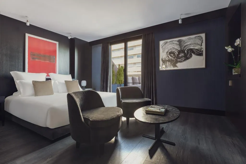 DOUBLE DELUXE WITH TERRACE Room, The Pavilions Madrid, Madrid