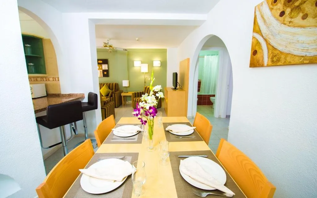Room, Club El Marques, Tenerife