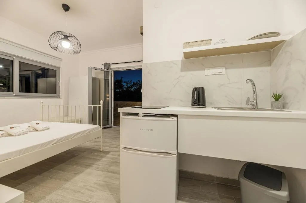 Room, Denise Studios & Apartments, Zante
