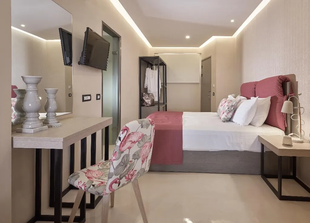 Room, Koukounaria  Hotel & Suites, Corfu