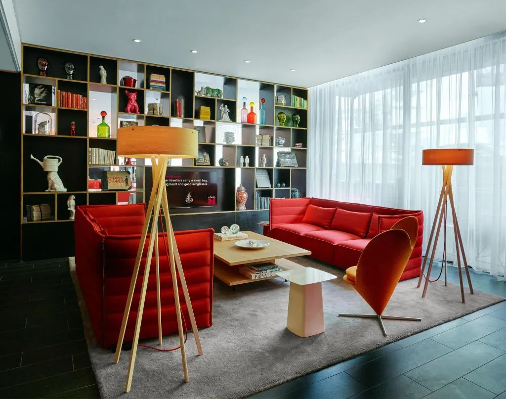 Lobby, citizenM Amsterdam South hotel, Amsterdam