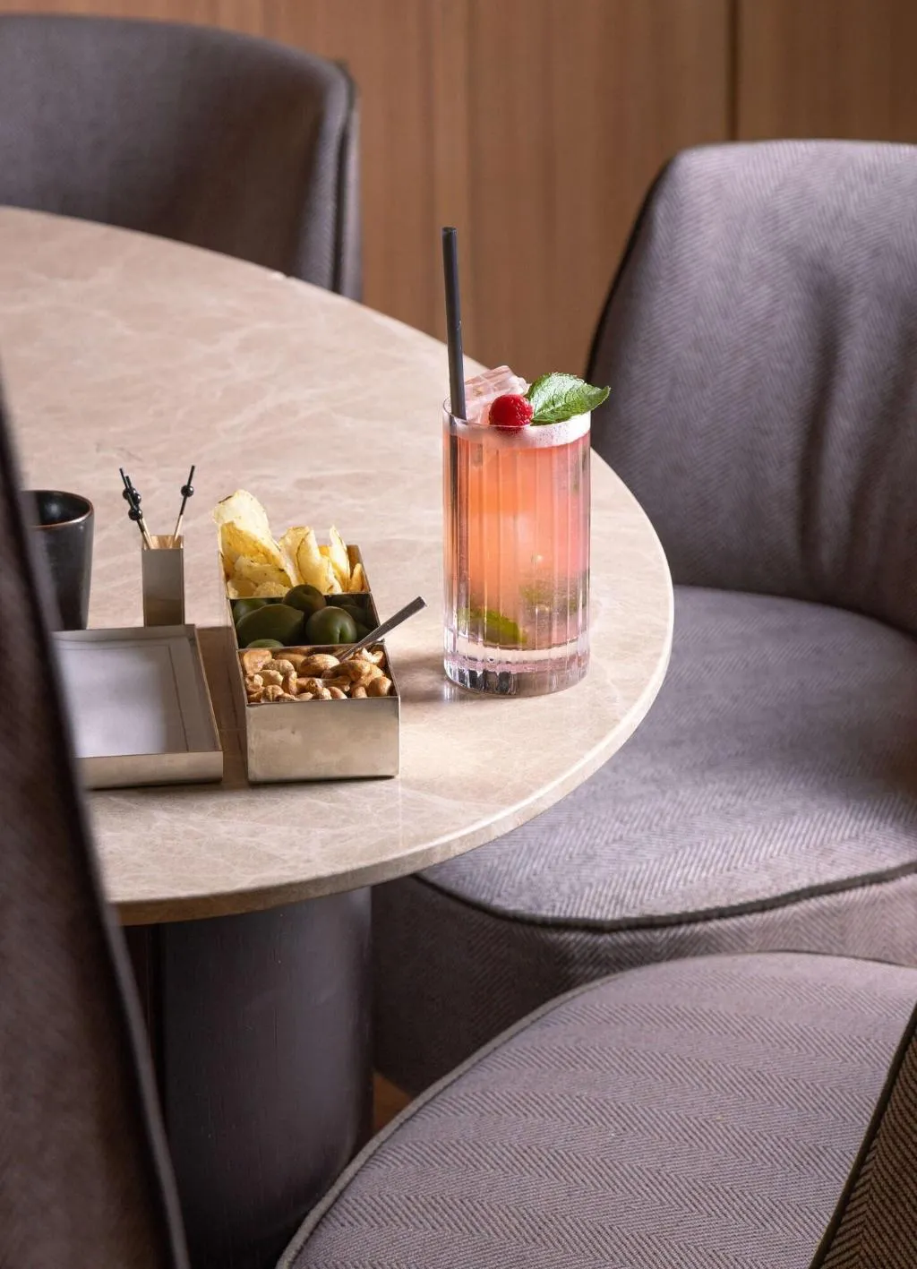 Bar, Park Hyatt Milan, Milan