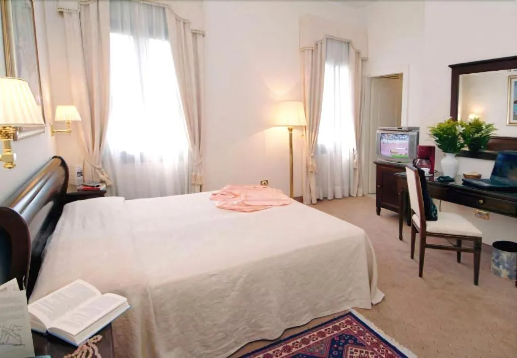 Room, Venice Villa Crispi, Venice