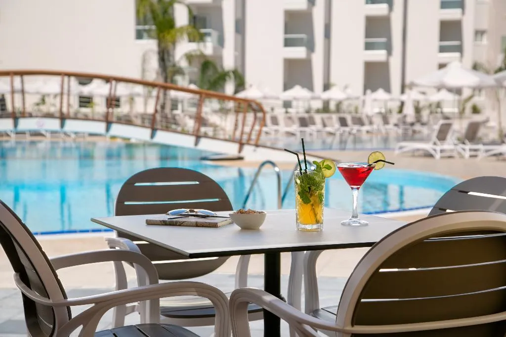 Bar, Vangelis Hotel & Suites, Cyprus