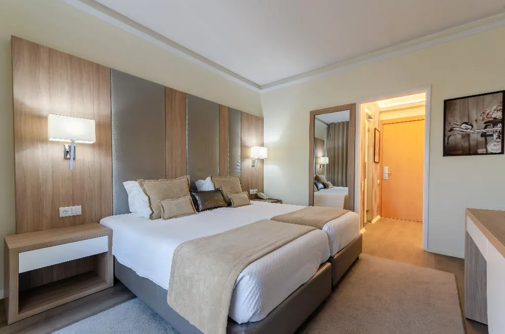 General view, Hotel Lido, Lisbon