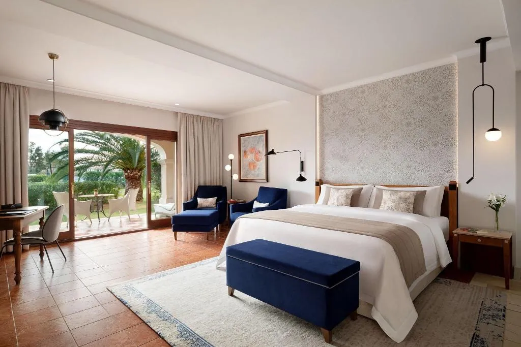 JUNIOR SUITE KING SIZE BED Room, The St. Regis Mardavall Resort, Majorca