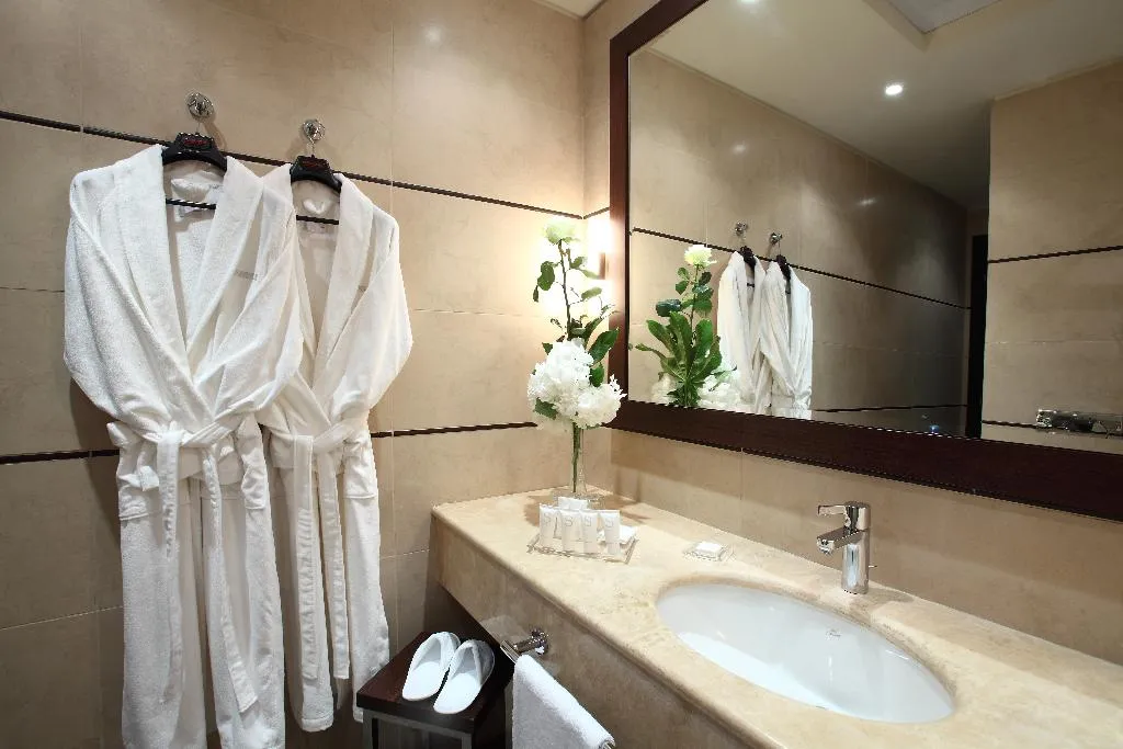 DOUBLE DELUXE Room, Starhotels Ritz, Milan