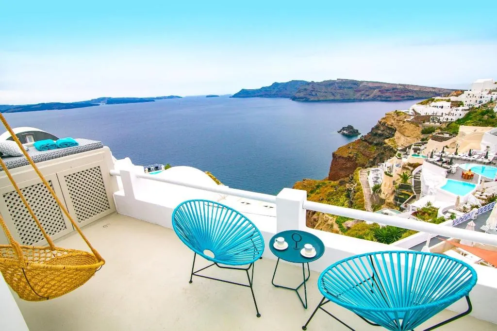 Room, Kaleidoscope Cave Houses Oia, Santorini