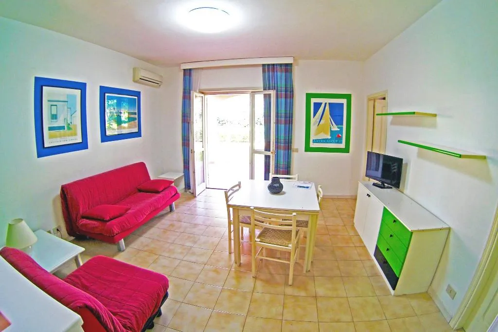 APARTMENT CAPACITY 4 Room, Portorosa Residence, Catania